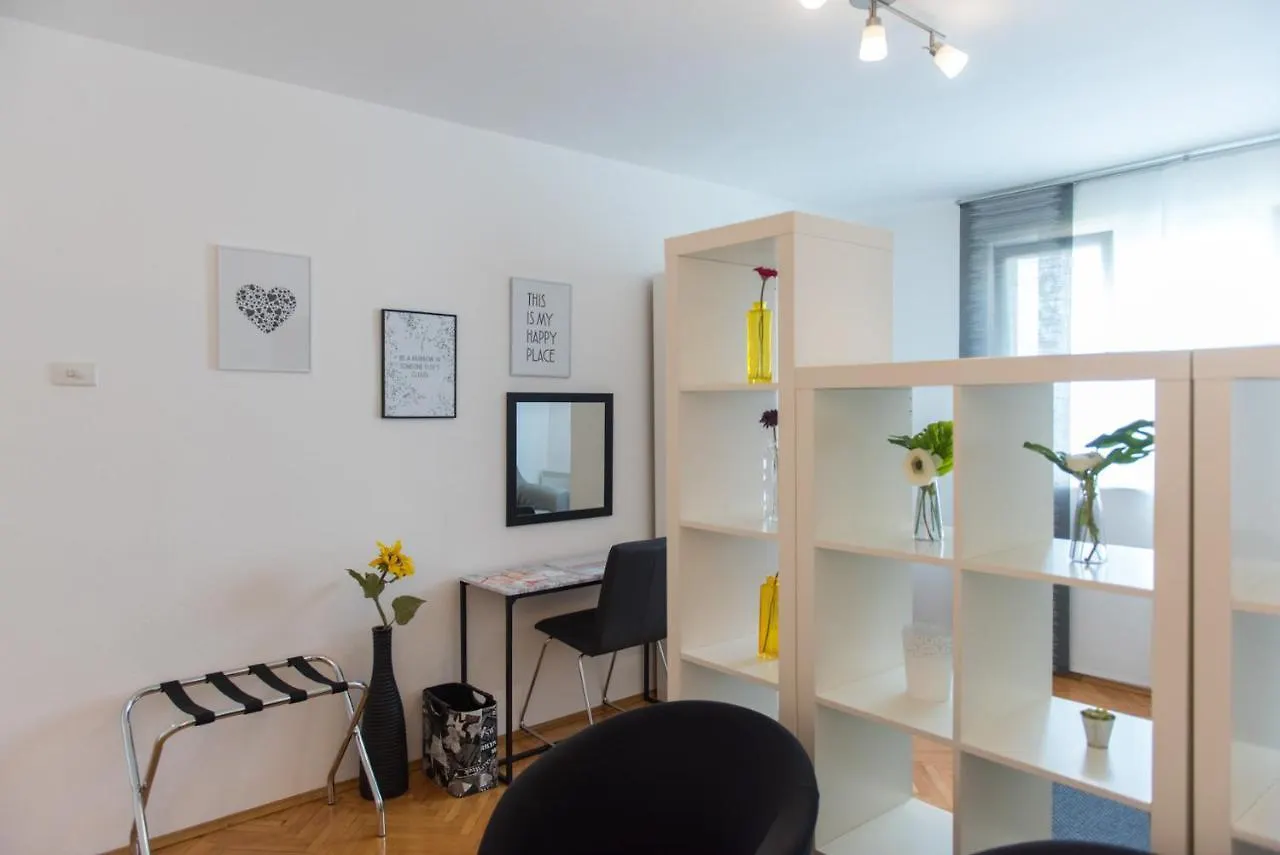 Apartman Melita Lägenhet Rijeka 0*,  Kroatien